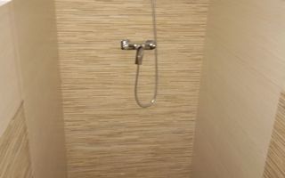 Garsoniera renovata, centrul vechi, centrala proprie, imobil fara risc - Poză 8