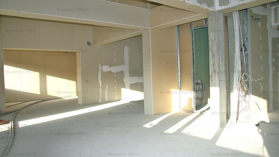 BUFTEA - central, vila D+P+E la pret de apartament - Poză 8