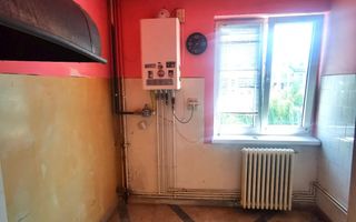 Apartament 2 camere decomandat, etaj intermediar, zona Mihai Viteazu! - Poză 4