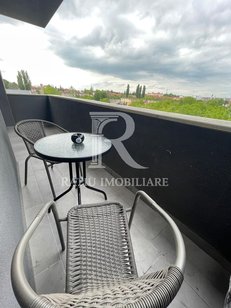 Apartament cu 3 camere | Prima Universității | Oradea - Poză 10