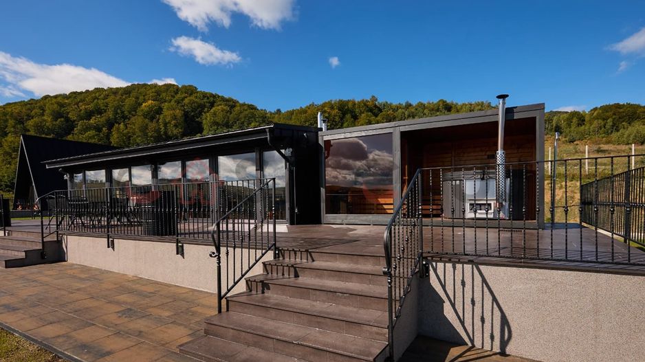 Afacere de vanzare, 2 cabane+sala de evenimente, la cheie, Apuseni! - Poză 7