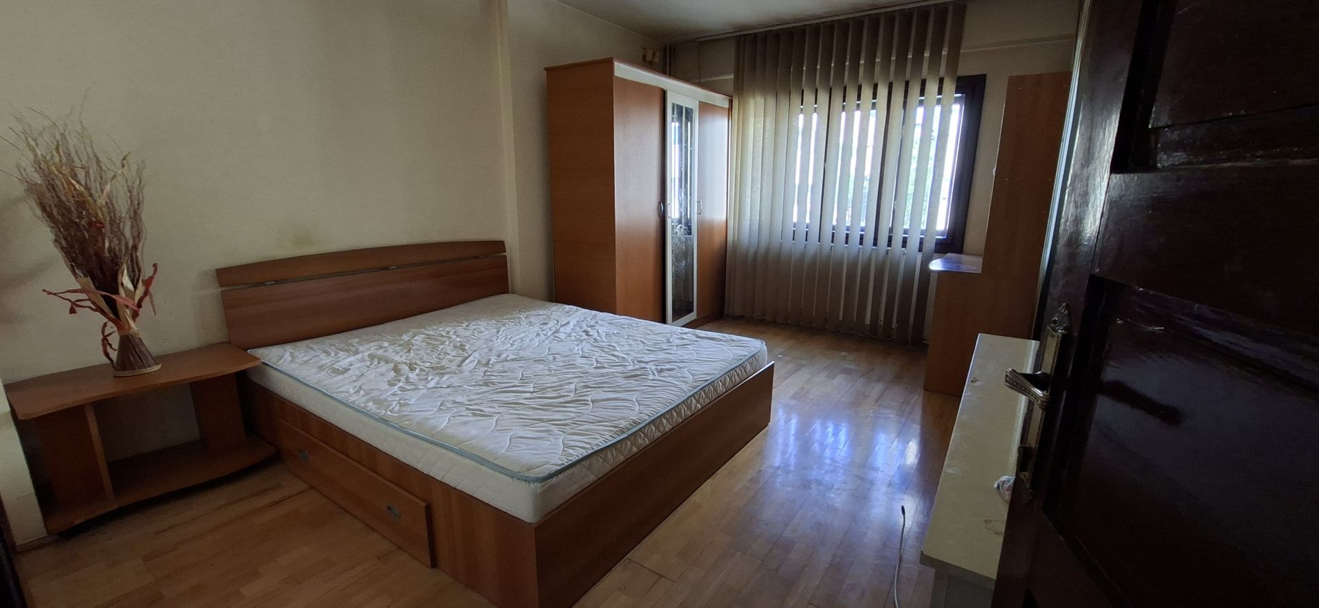 Apartament cu 3 camere - zona semicentrala - Poză 17