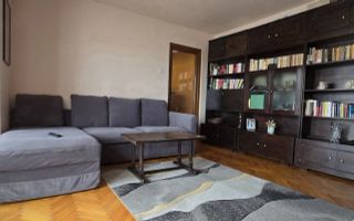 Apartament 2 camere Aradului etaj 3 cu centrala - Poză 2