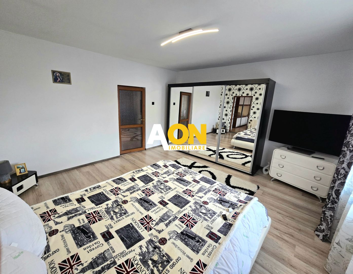 Casă Individuală, 1715mp Teren, Ampoița - Poză 8