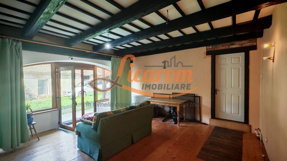 CASA SASEASCA comuna VULCAN,zona foarte buna,teren 3000 mp - Poză 3