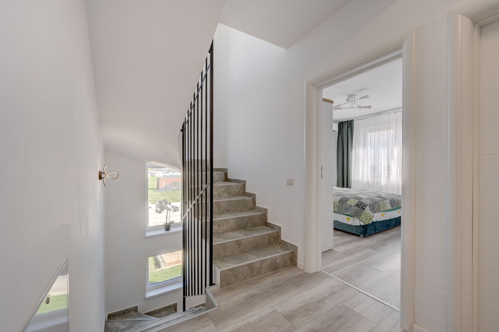 CASA SMART+PISCINA+GARAJ+Zona BARBEQUE! str. Fortului Domnești - Poză 16