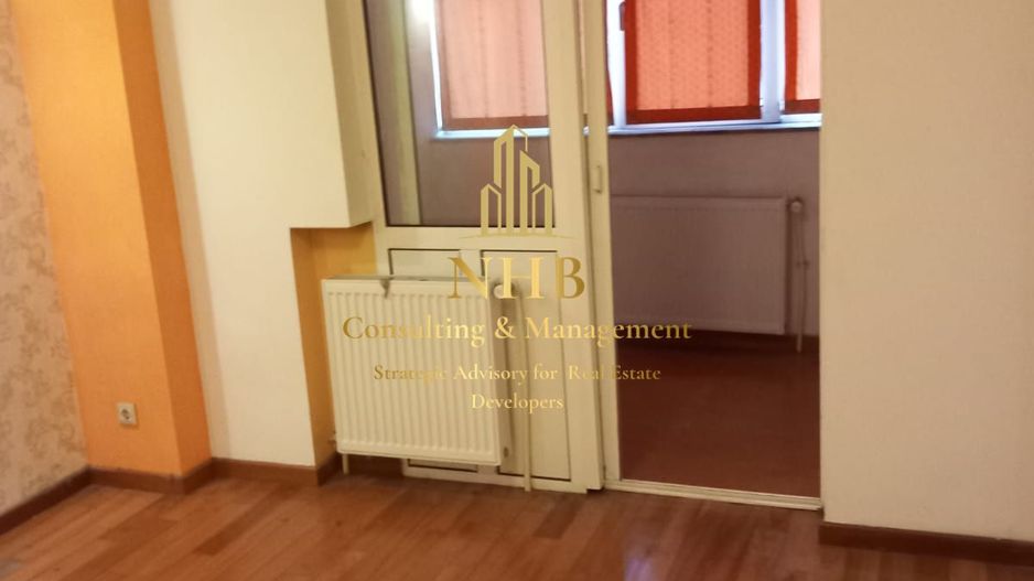 APARTAMENT DE VAZARE 3 CAMERE NERVA TRAIAN - Poză 4