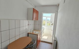 Garsonieră decomandată, renovată, 25 mp. – Cartier Vasile Aaron - Poză 6