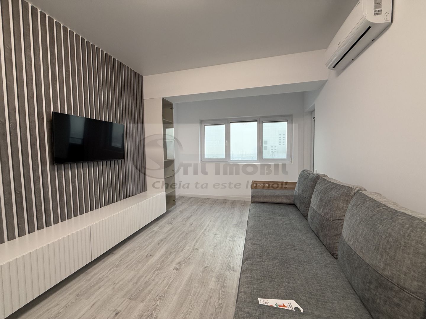 2 CAM TATARASI SOLUMNIA PRIMA INCHIRIERE PARCARE SUBTERANA - Poză 2