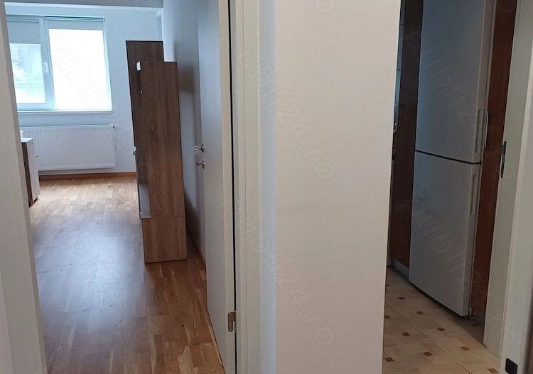 Garsoniera de inchiriat Ozana / Centrala proprie / Loc de parcare - Poză 4