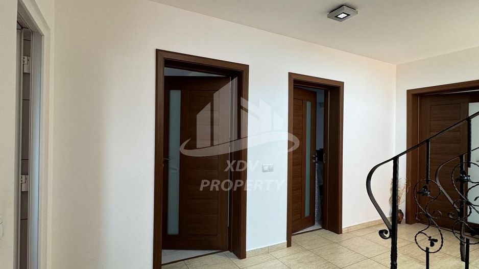 Casa moderna, mobilata complet  Sibiu - Poză 32