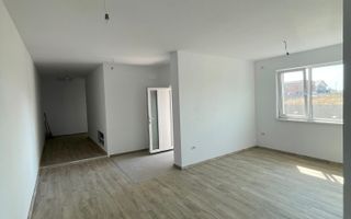Duplex pe parter de vanzare in Bucovat - Poză 2