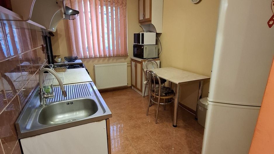 Ap 2 camere, renovat, amenajat et 2,bloc izolat, Sagului - Poză 2