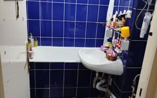 Apartament 3 camere de vânzare – Piața Centrală, etaj 3 - Poză 10