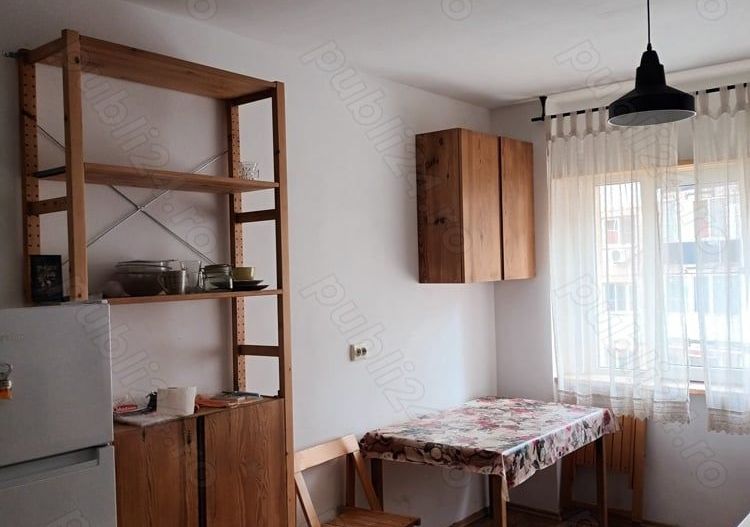 Apartament cu 3 camere in zona Lacul-Tei - Poză 6