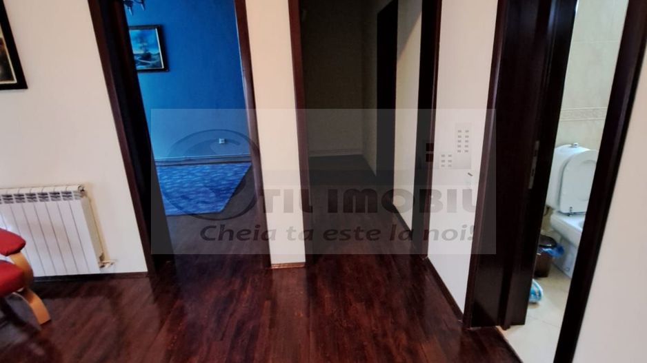Casa/Vila de Inchiriat COPOU - 3000 euro - Poză 11