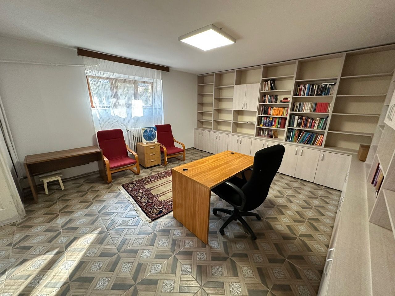 Casa in zona CENTRALA -  Take Ionescu - Poză 10