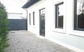 Casa moderna renovata de inchiriat - Strada Traian, Galati - Poză 1