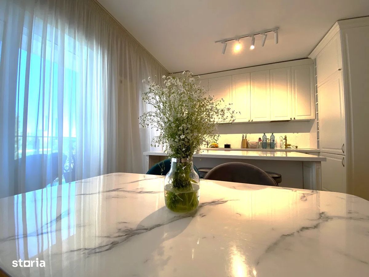 Apartament cu 4 camere  Fizicienilor - District - Poză 4