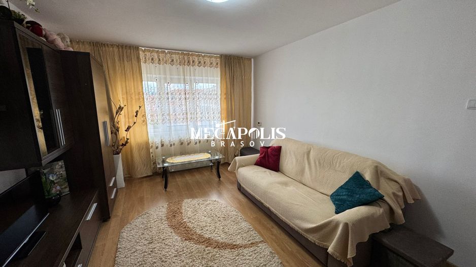 Sacele 2 Camere Decomandat - Poză 1