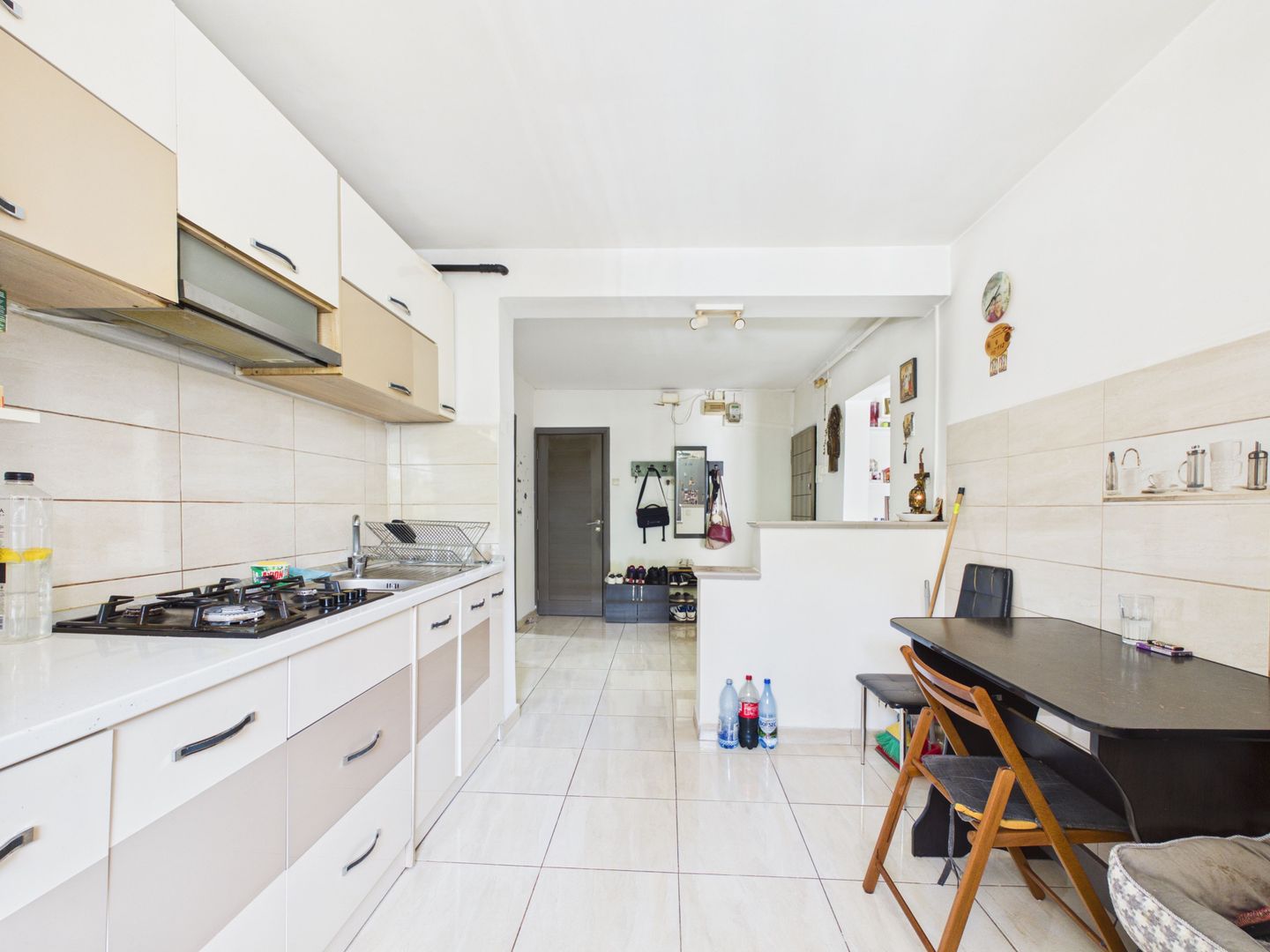 Apartament 4 camere decomandat | Parter | Metrou la 7 minute | - Poză 5