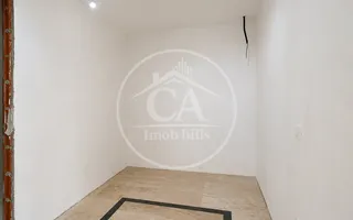 Casă de vânzare P+E+M cu 7 camere in Cartierul Grigorescu, Oradea - Poză 11