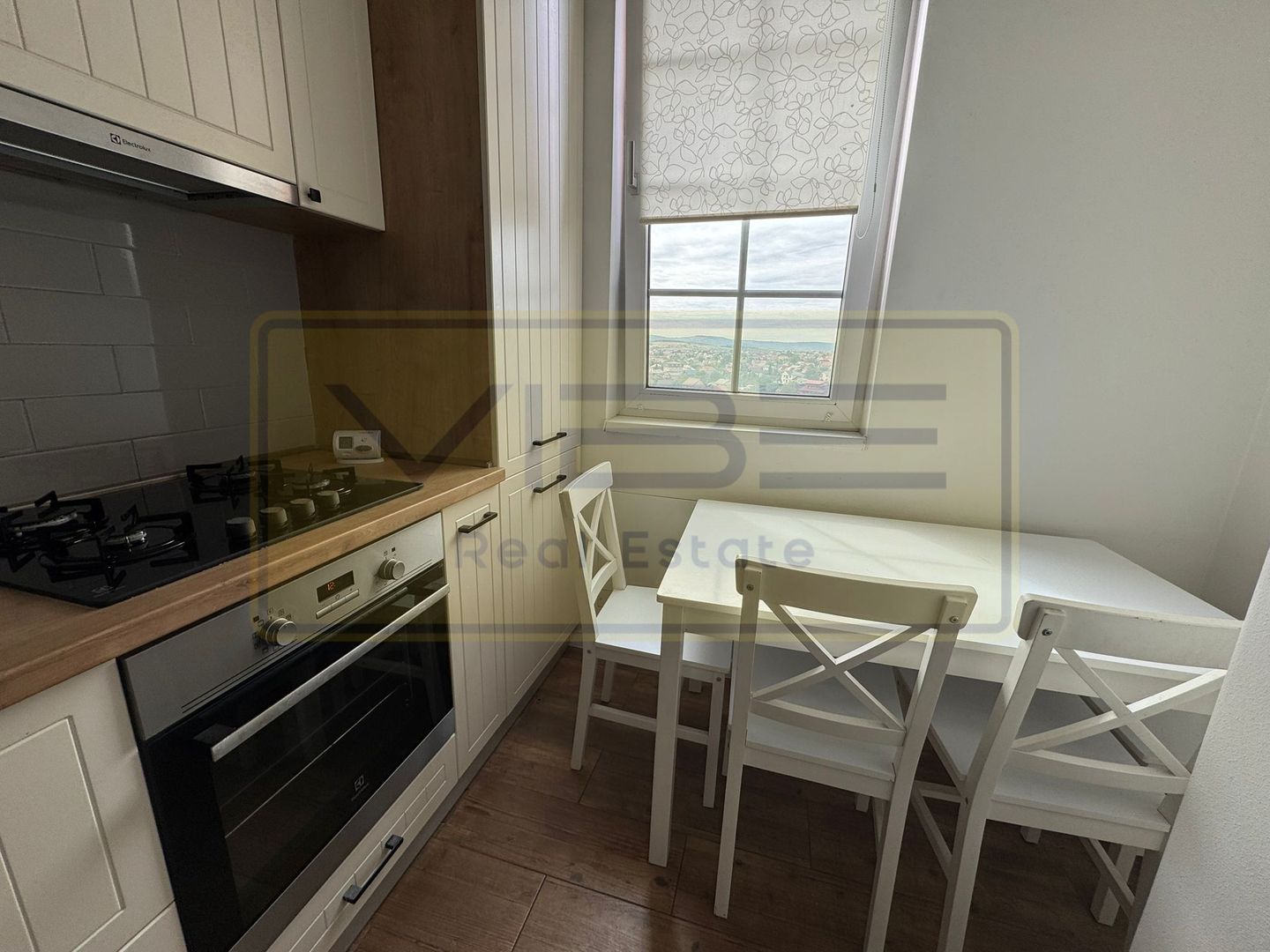 Apartament 2 camere decomandat Cartierul Visoianu - Poză 3