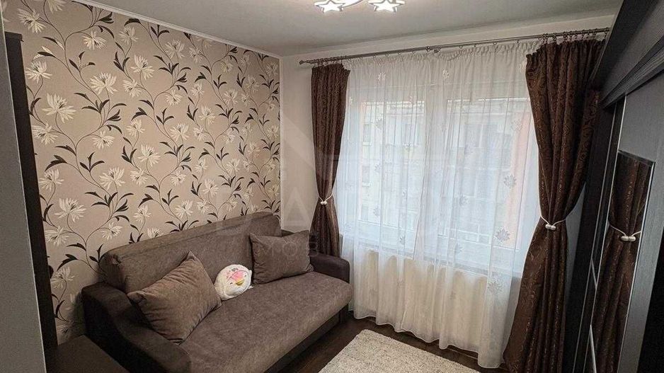 Apartament cu 3 camere - Poză 8