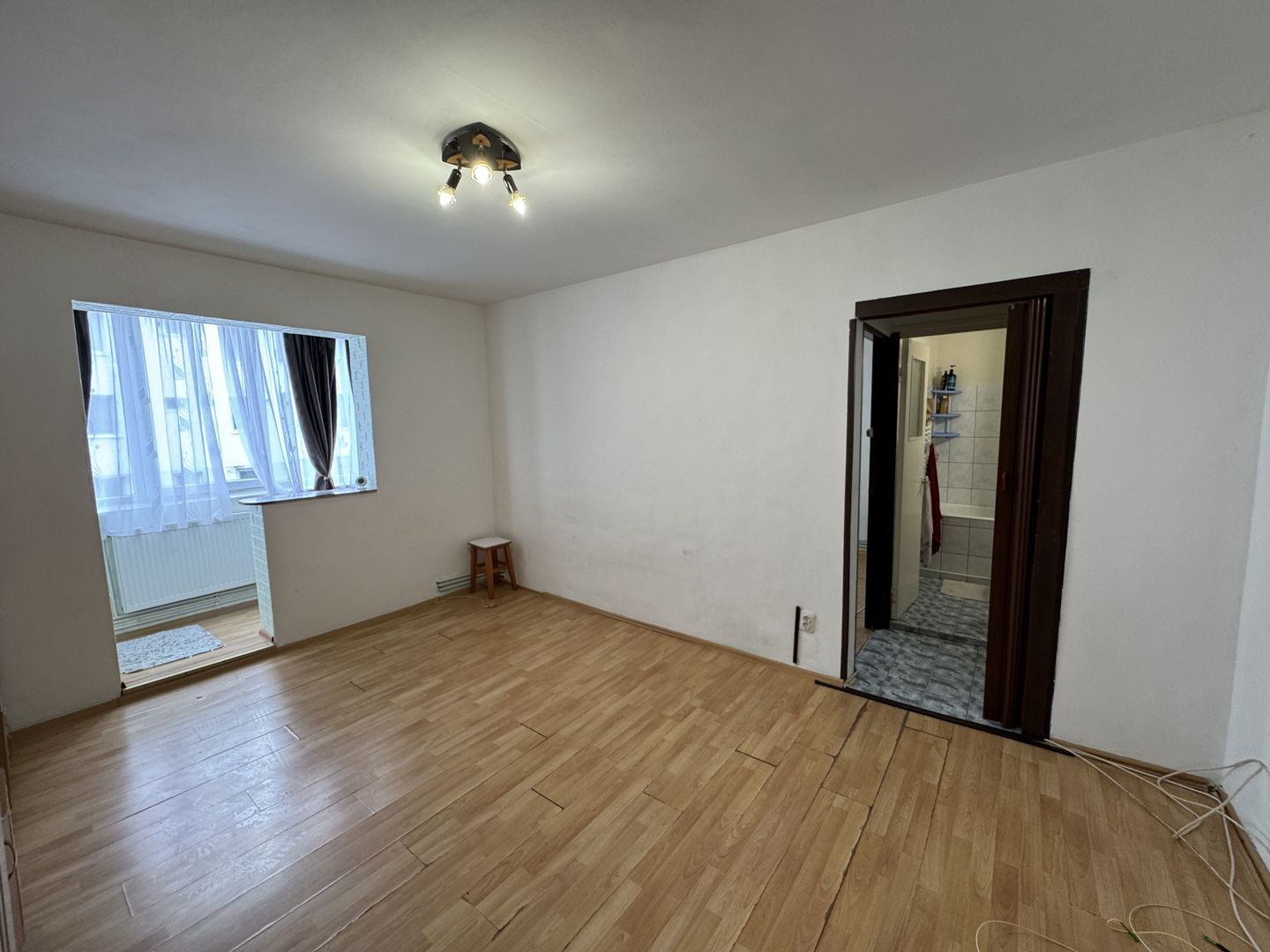 Apartament cu 2 camere in Tractorul, Strada General Mociulschi - Poză 8