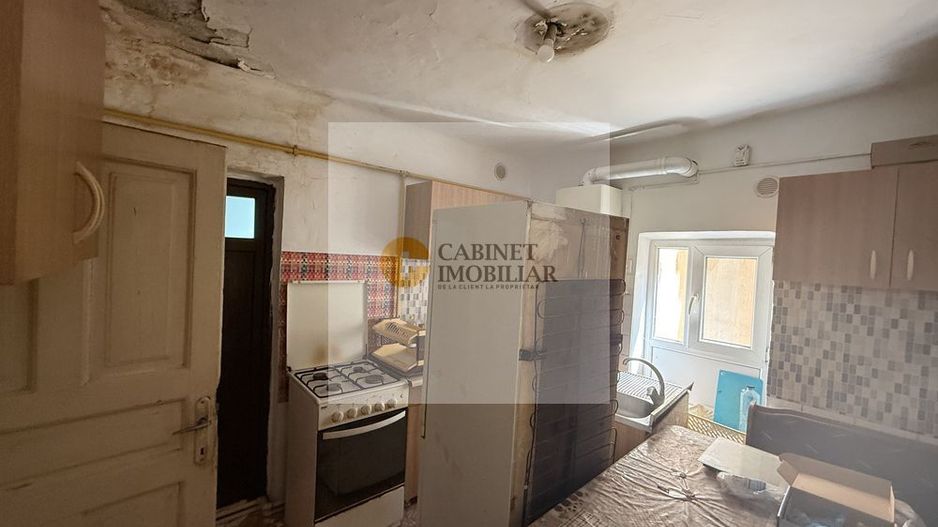 3 camere in vila I Calea Plevnei I Necesita renovare I Etaj 2 - Poză 11