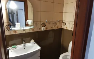 Prima inchiriere- apartament cu 3 camere in zona Prelungirea Ghencea - Poză 16