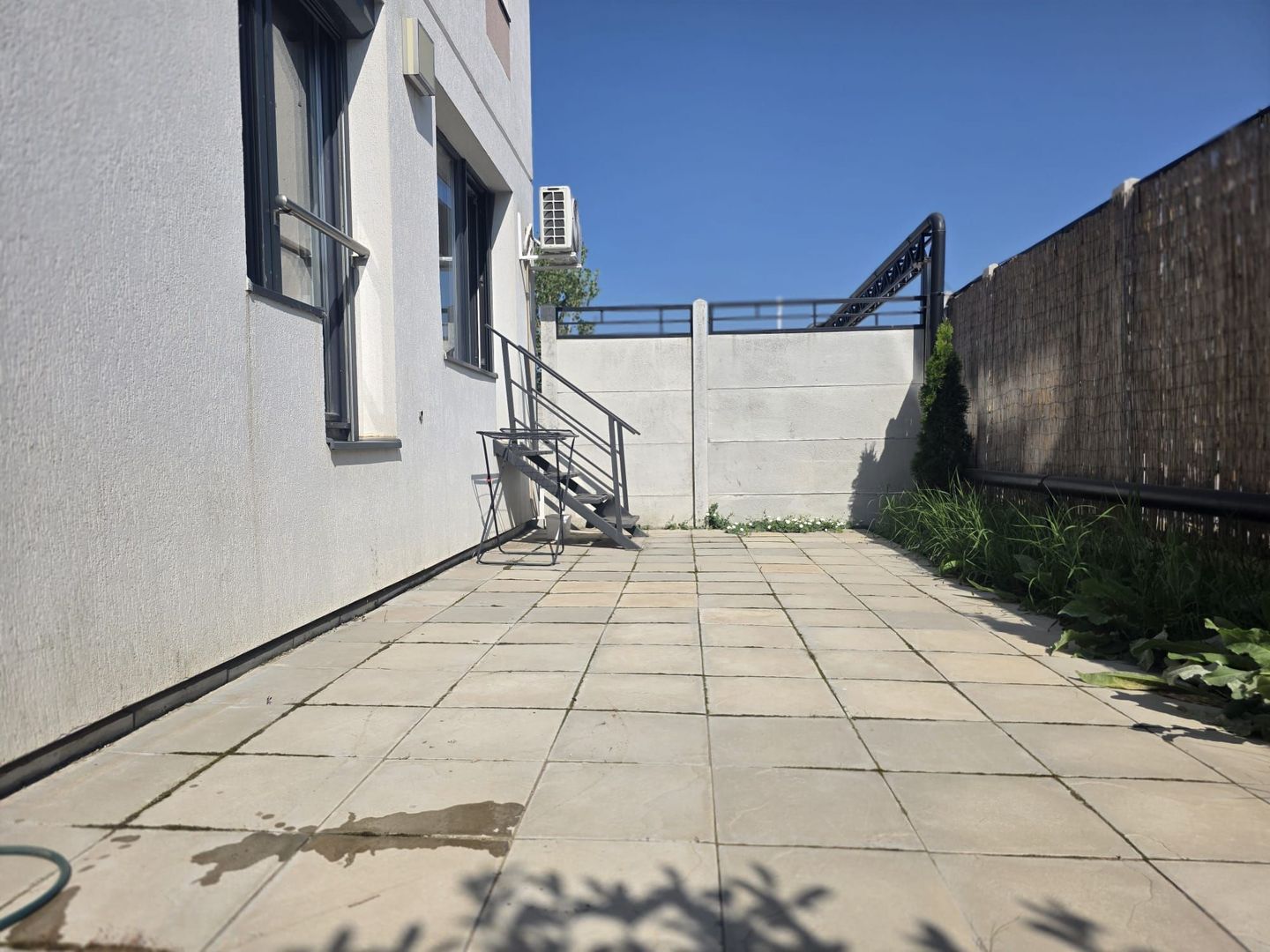 Apartament 3 camere parter si curte 45m  de inchirat Rond OMV Pipera - Poză 13