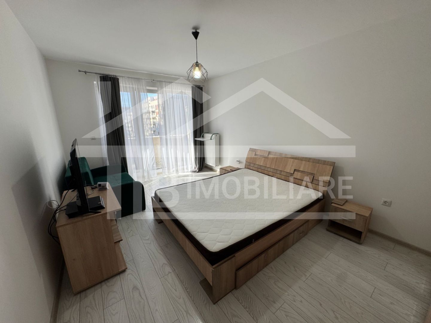 Apartament cu o camera, 38mp, Zona Maurer Residence - Poză 1
