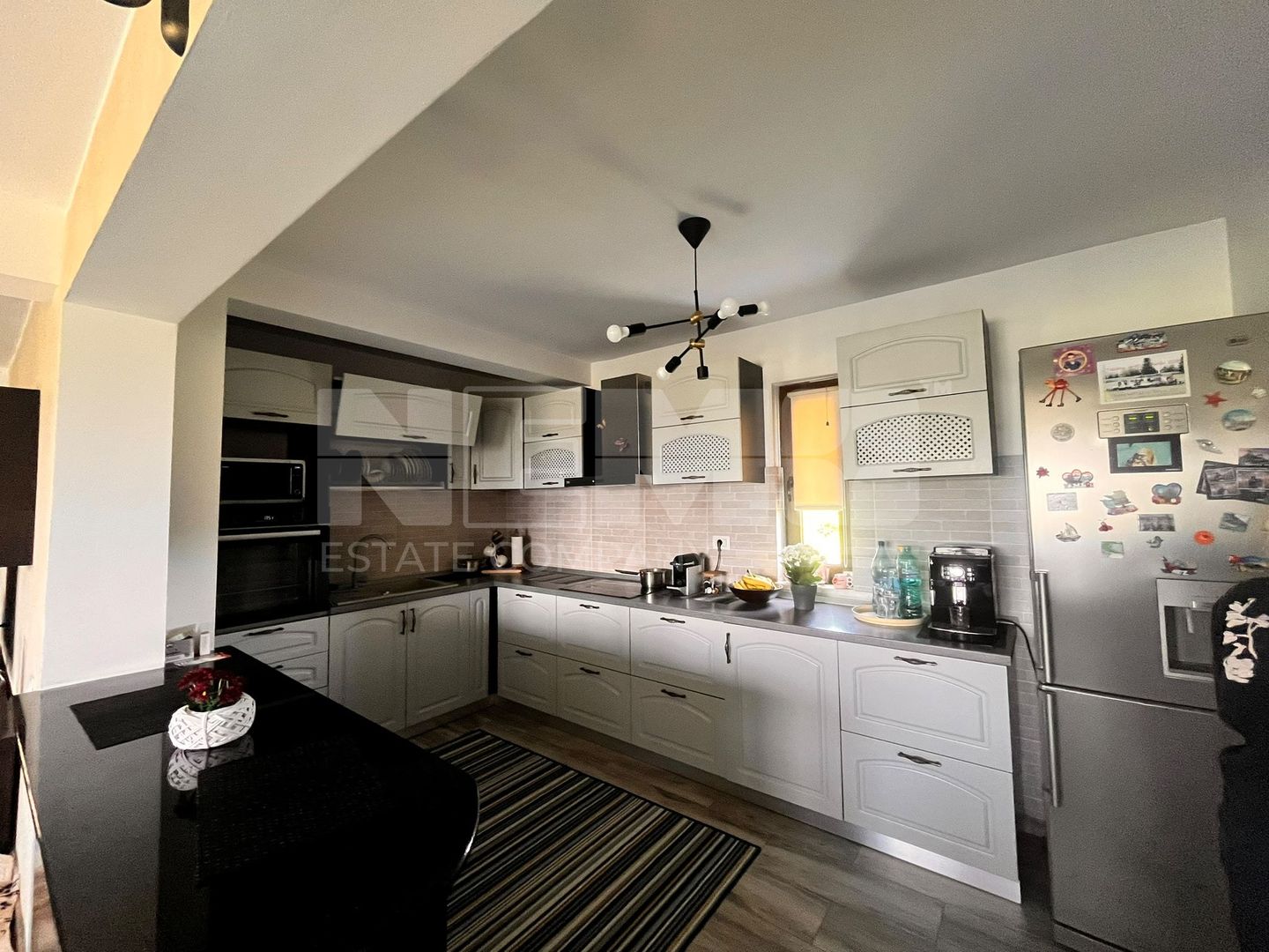 Casa si 4 Hale de Vanzare  cu 24 Ari I Suceava/Burdujeni I 430.000Euro - Poză 15