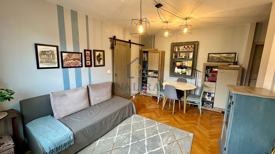 Apartament cu două camere - Poză 1