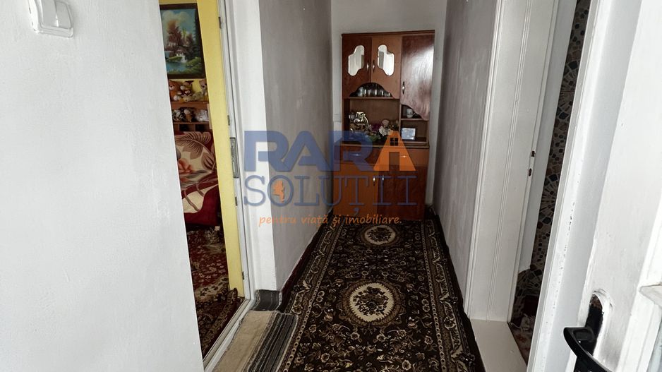 Casă cu 3500 mp teren, Sat Miron Costin - Brănișteni (str. Macilor) - Poză 5