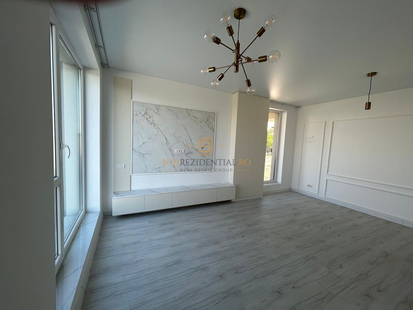 Vila moderna tip duplex, 4 camere, ansamblu privat cu piscina - Poză 4