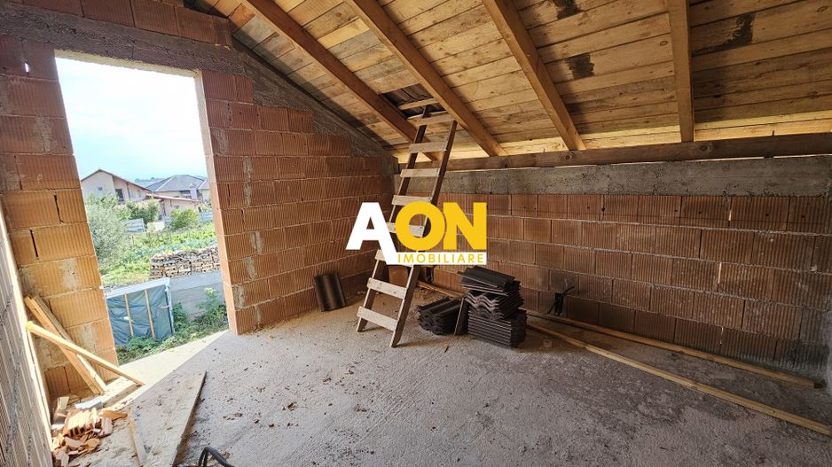 Casa la rosu, 4 camere, 2 bai, 345 mp teren, zona Ampoi 3 - Poză 12