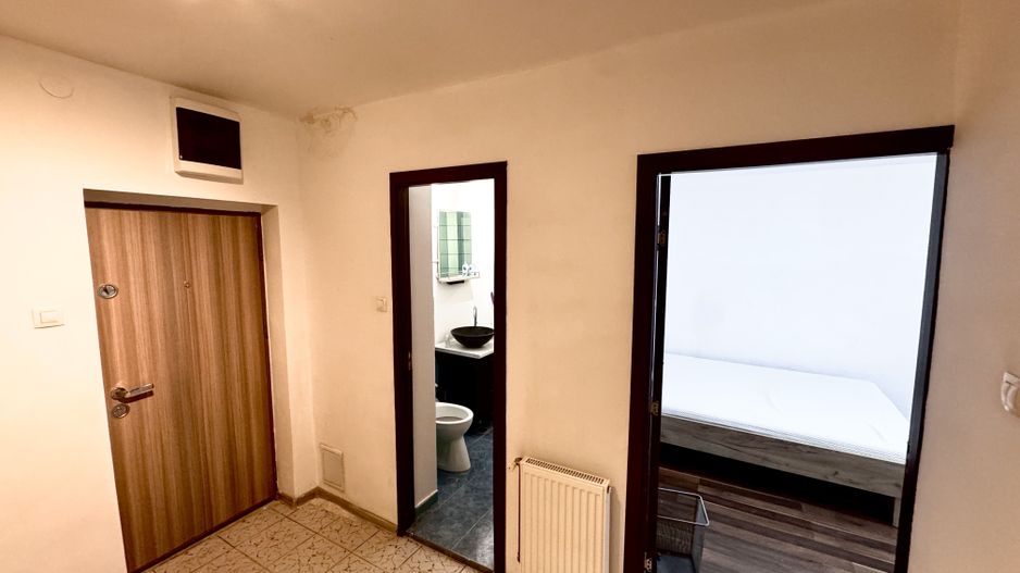 Garsoniera spațioasă | Parter, zona Vitan | locuit/investiție/firma - Poză 2