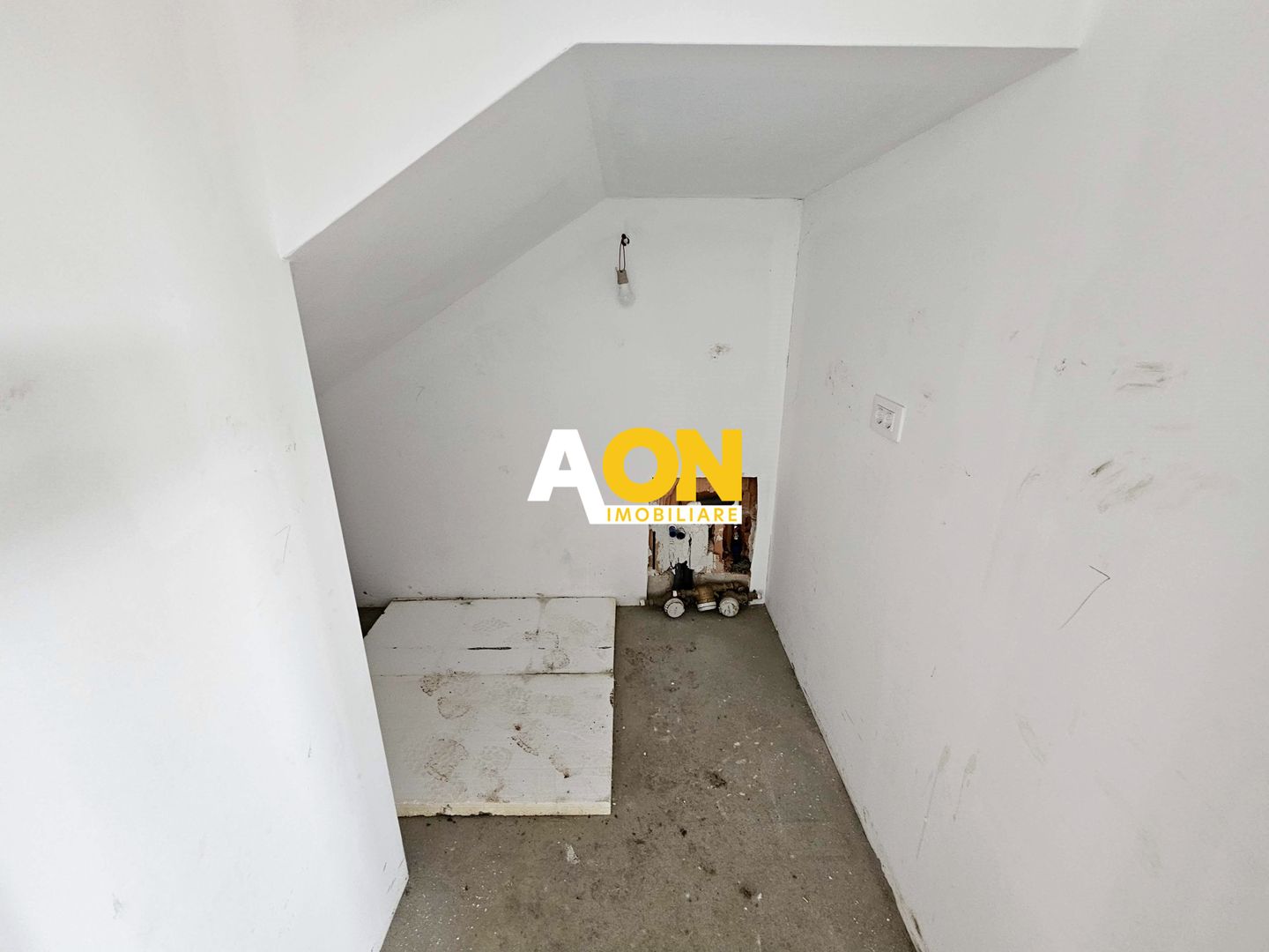 Casa tip insiruit, 4 camere, semifinisata, 275 mp teren, Alba-Micesti - Poză 6