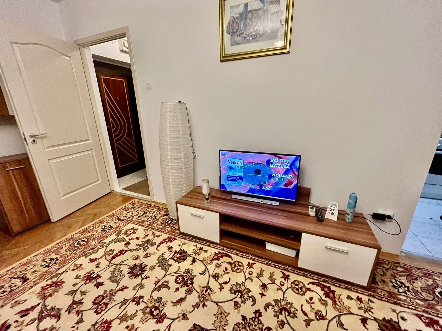 Garsoniera 3 minute Metrou Titan - Poză 3