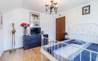 Vila spațioasă și elegantă, aproape de pădure – Tunari, Ilfov - Poză 8