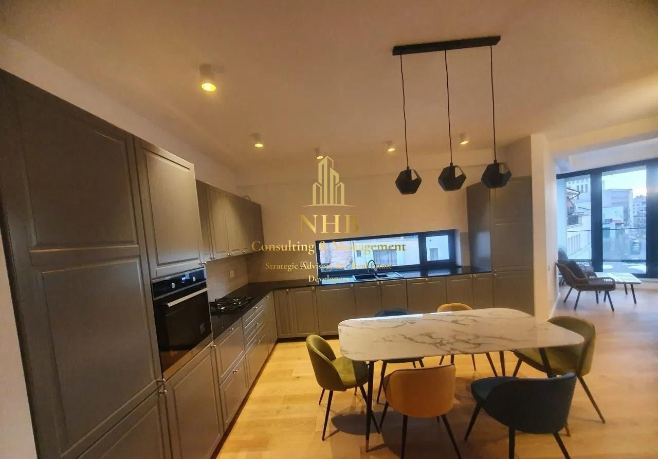Apartament 4 camere, 2 locuri parcare si boxa, Victoriei - Poză 3
