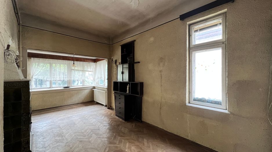 Casă interbelică de închiriat – Str. Barbu Văcărescu nr. 33 - Poză 18