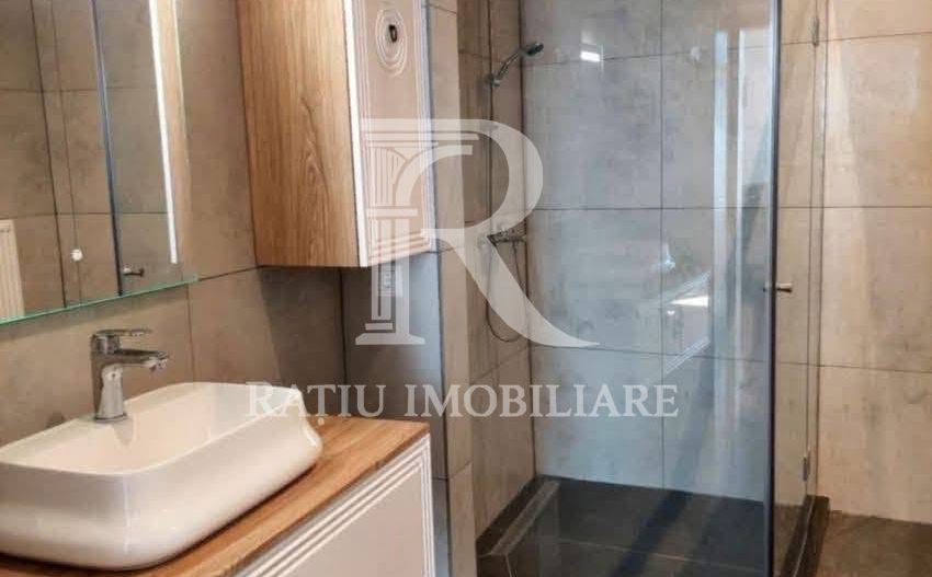 Apartament la casa 4 camere | Mihai Eminescu | Curte comuna | Oradea - Poză 6