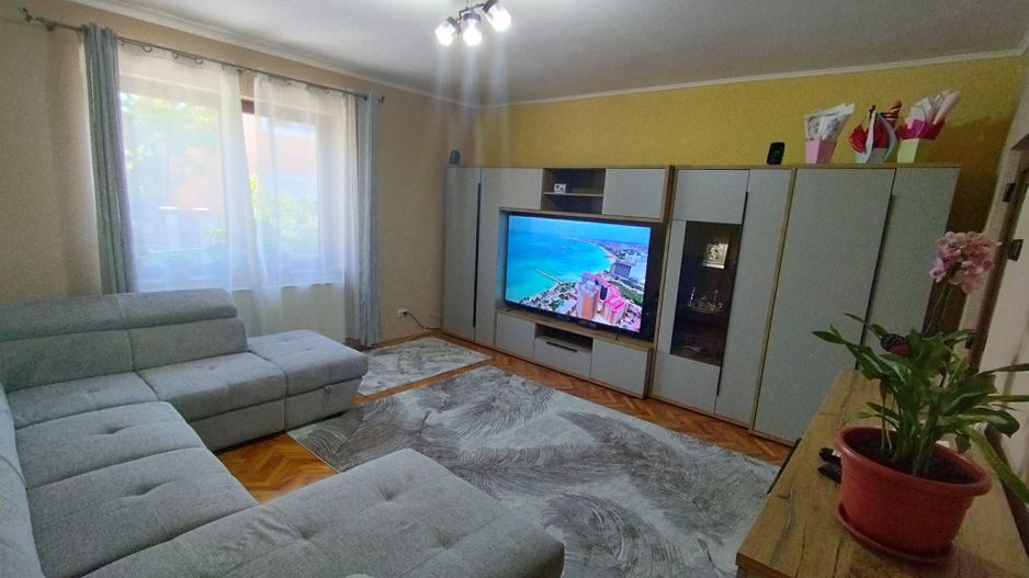 BRASADAS vinde casă cu etaj in zona Lidl. - Poză 1