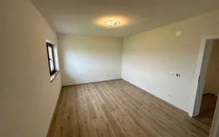 Duplex cu camera pe parter - Poză 25