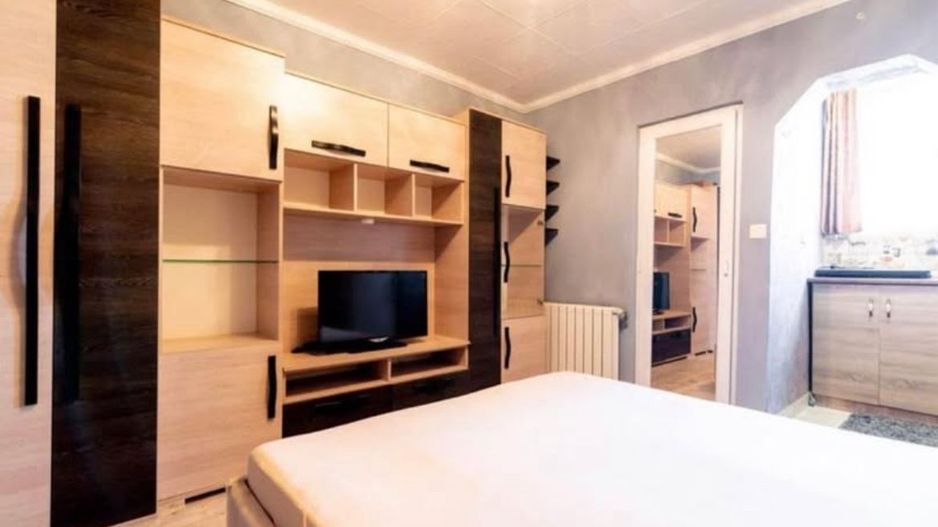 Garsoniera de inchiriatIosia - Poză 3