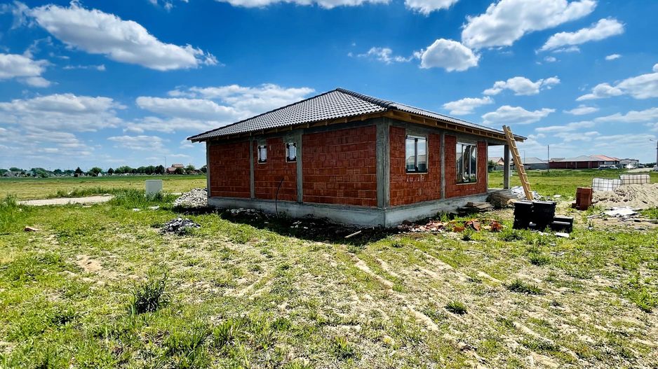 Casă parter semifinisatǎ Sântandrei – 500 mp teren - Poză 2