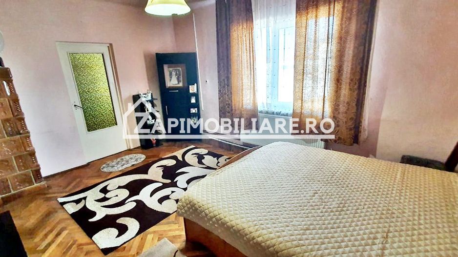 Casa singur in curte - Mureseni - Poză 3